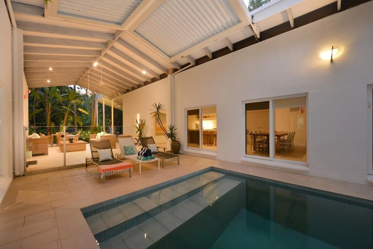 Pavilions In The Palms Heated Pool Short Path To Beach Five Bedrooms Sleeps 14 Port Douglas Australia