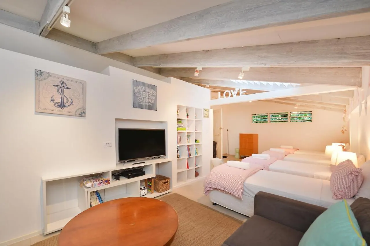 Pavilions In The Palms Heated Pool Short Path To Beach Five Bedrooms Sleeps 14 Port Douglas
